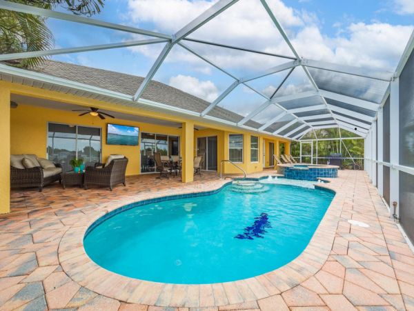 Cape Coral Home 1024325