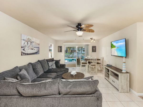 Cape Coral Home 1024328