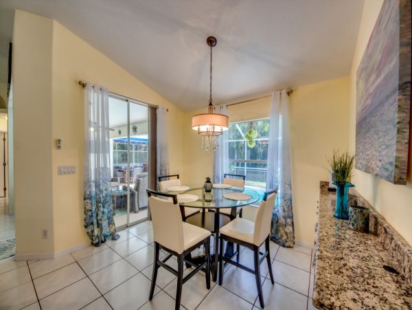 Cape Coral Home 1024330