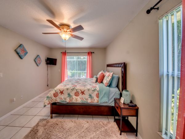 Cape Coral Home 1024330