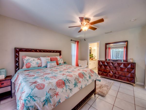 Cape Coral Home 1024330