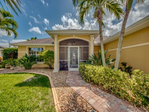 Cape Coral Home 1024330