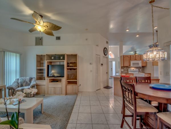 Cape Coral Home 1024331