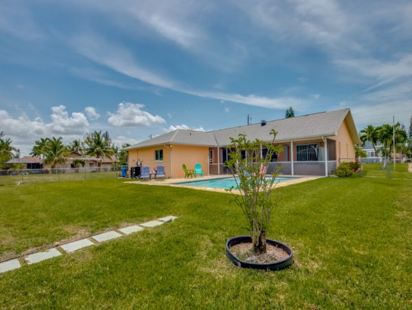 Cape Coral Home 1024331