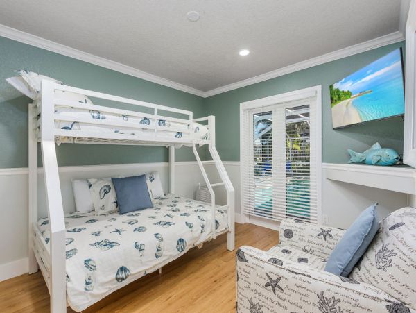 Cape Coral Home 1024332