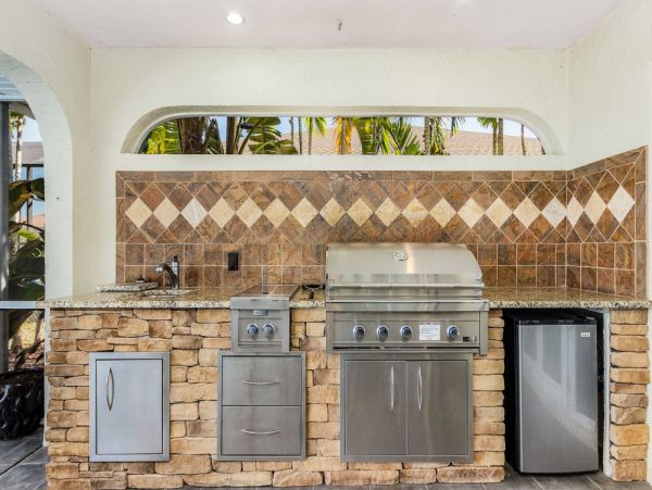 Cape Coral Home 1024332