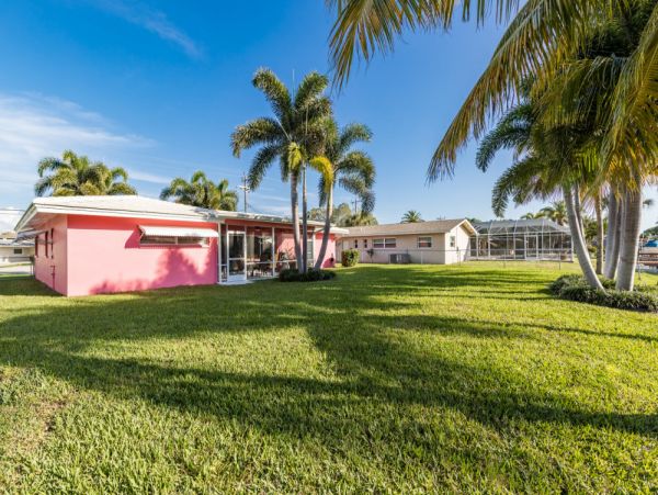 Cape Coral Home 1024333