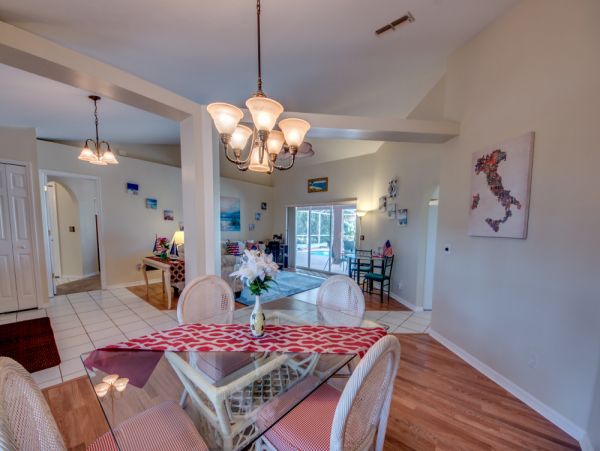 Cape Coral Home 1024334