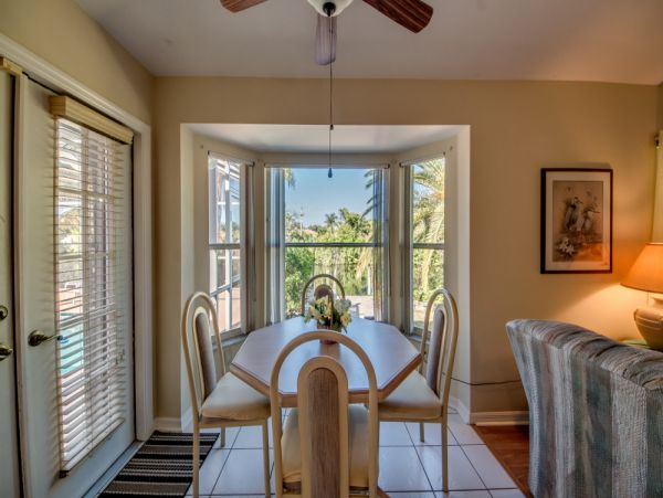 Cape Coral Home 1024334