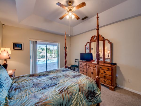 Cape Coral Home 1024334