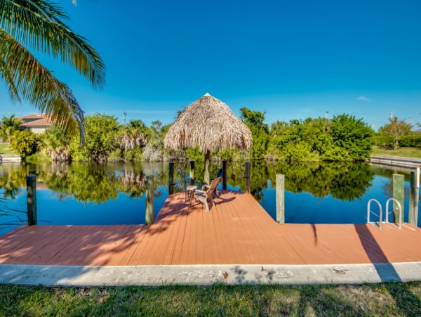 Cape Coral Home 1024334