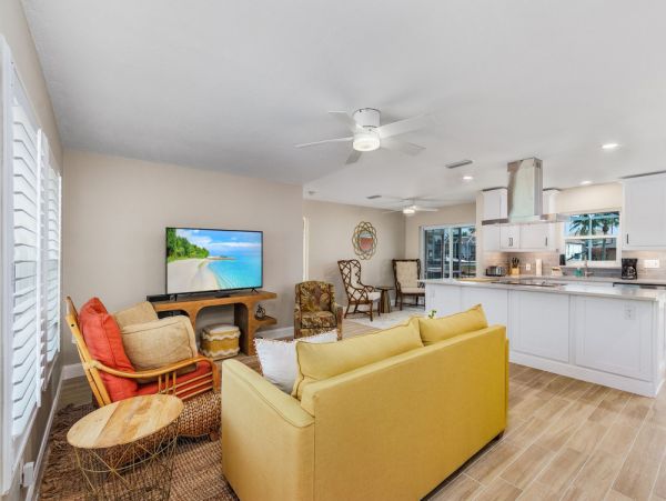 Cape Coral Home 1024337