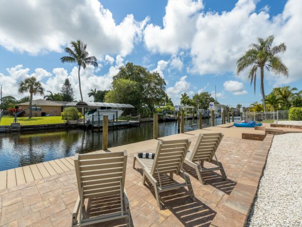 Cape Coral Home 1024337