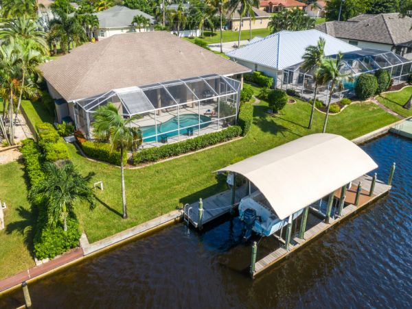 Cape Coral Home 1024338