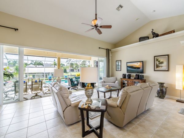 Cape Coral Home 1024338