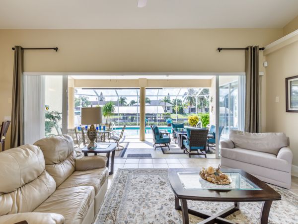 Cape Coral Home 1024338