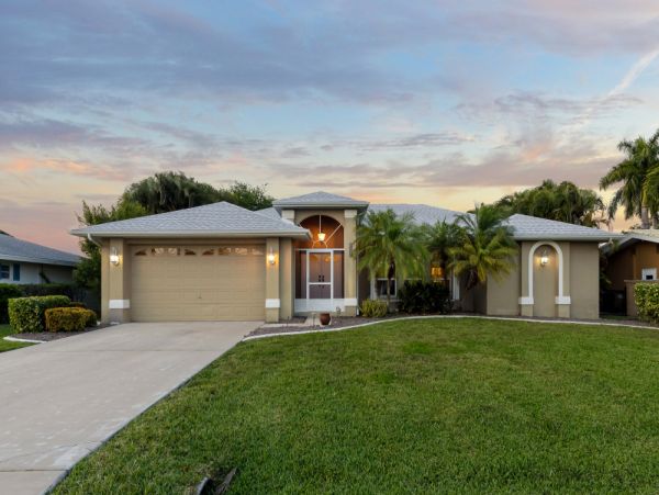 Cape Coral Home 1024339