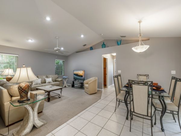 Cape Coral Home 1024339