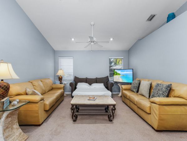 Cape Coral Home 1024339