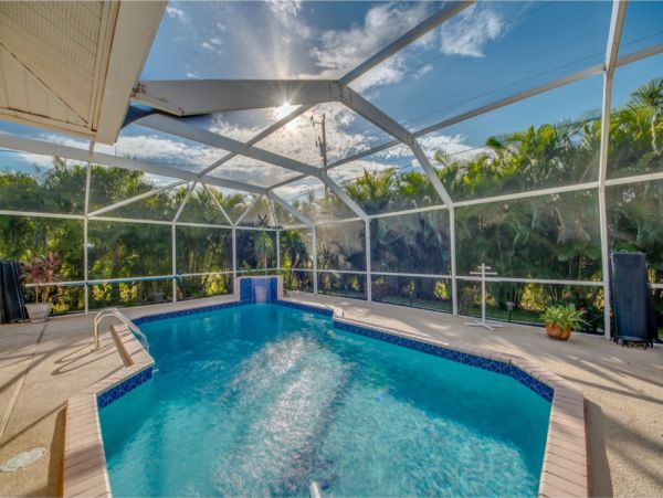 Cape Coral Home 1024340