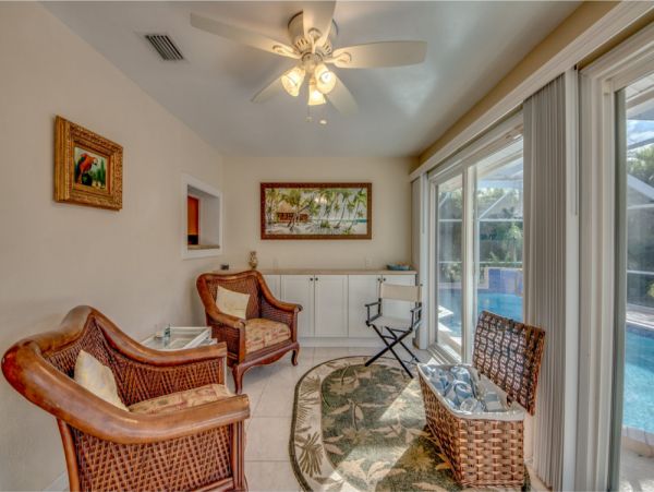 Cape Coral Home 1024340