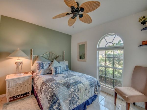 Cape Coral Home 1024340