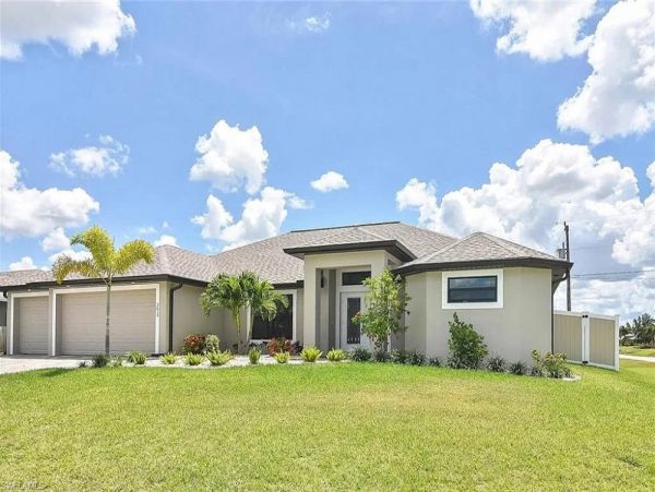 Cape Coral Home 1024342