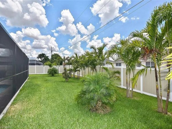 Cape Coral Home 1024342