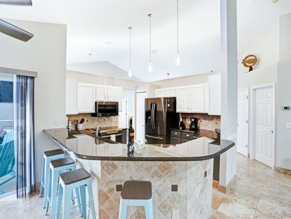 Cape Coral Home 1024345