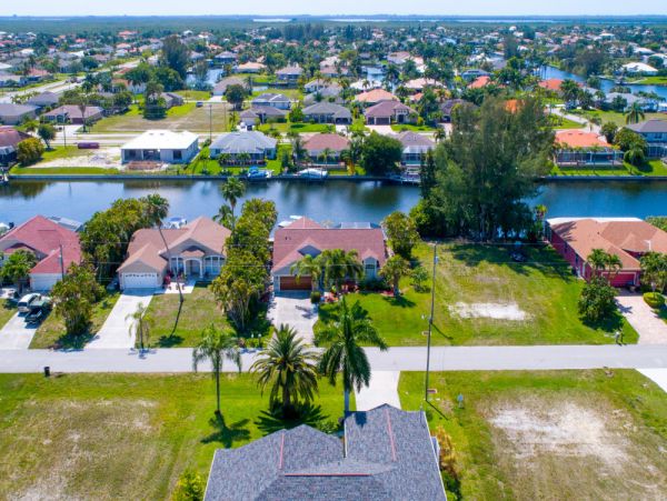 Cape Coral Home 1024345