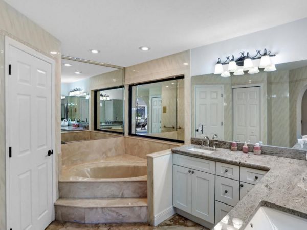 Cape Coral Home 1024346