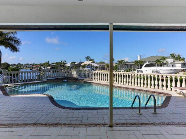 Cape Coral Home 1024346