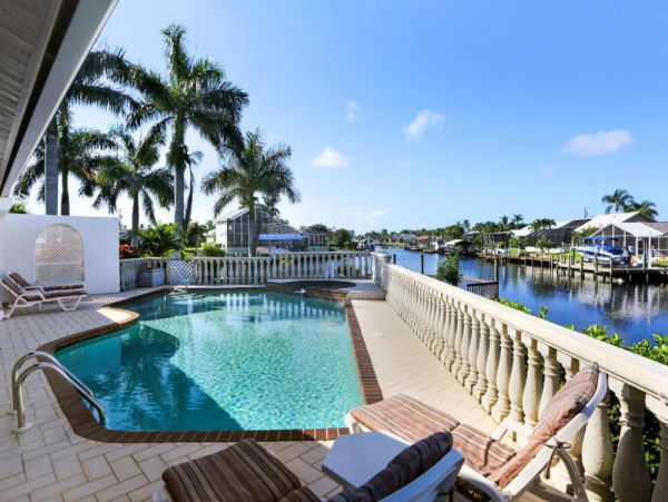 Cape Coral Home 1024346