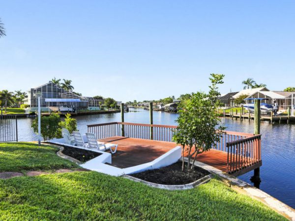 Cape Coral Home 1024346