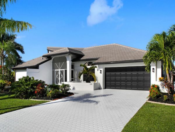 Cape Coral Home 1024346