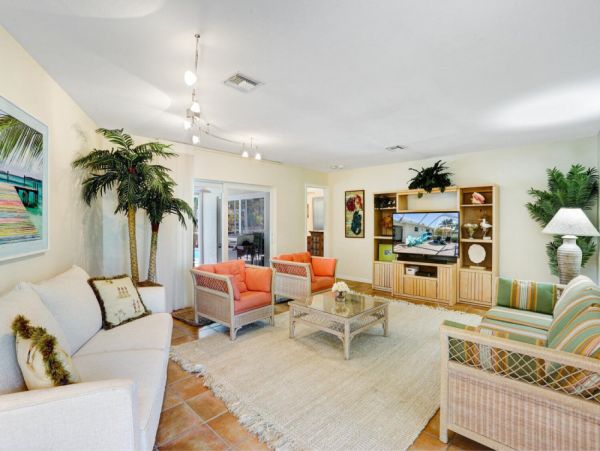 Cape Coral Home 1024347