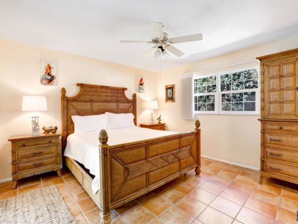 Cape Coral Home 1024347