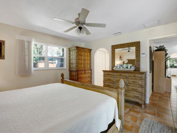 Cape Coral Home 1024347