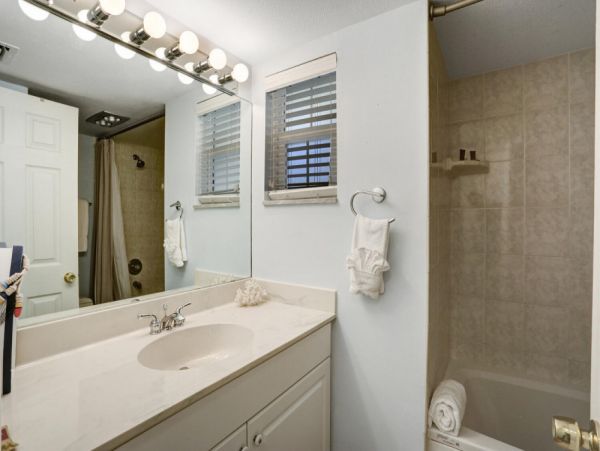 Cape Coral Home 1024347