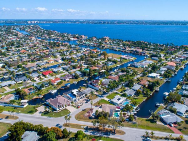 Cape Coral Home 1024347