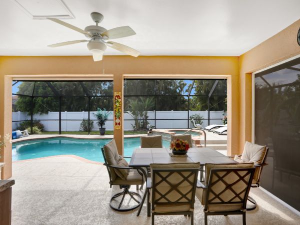 Cape Coral Home 1024349