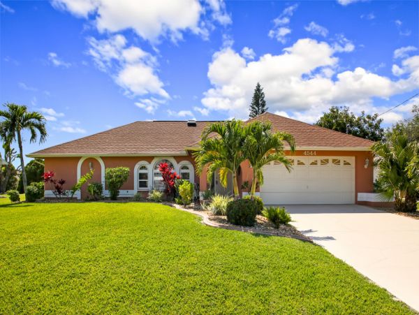 Cape Coral Home 1024349