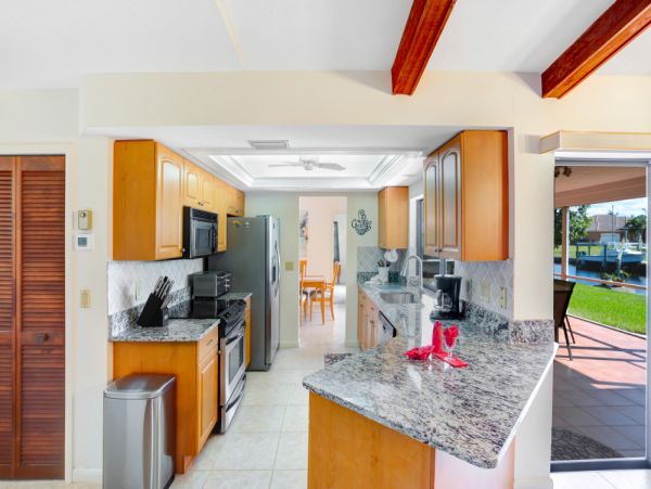 Cape Coral Home 1024351