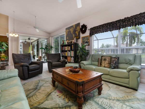 Cape Coral Home 1024352