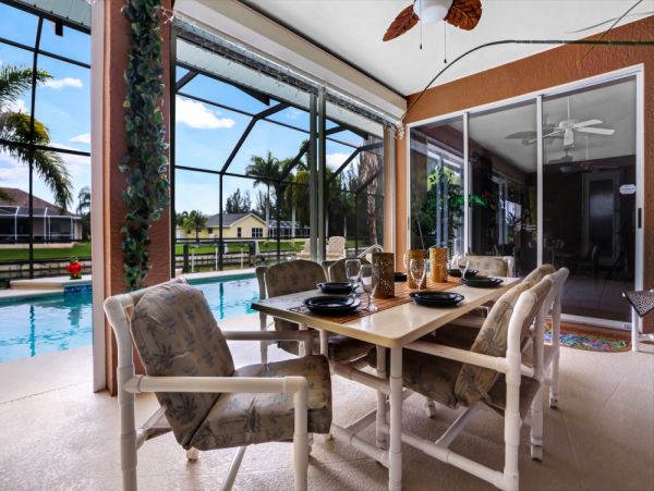Cape Coral Home 1024352