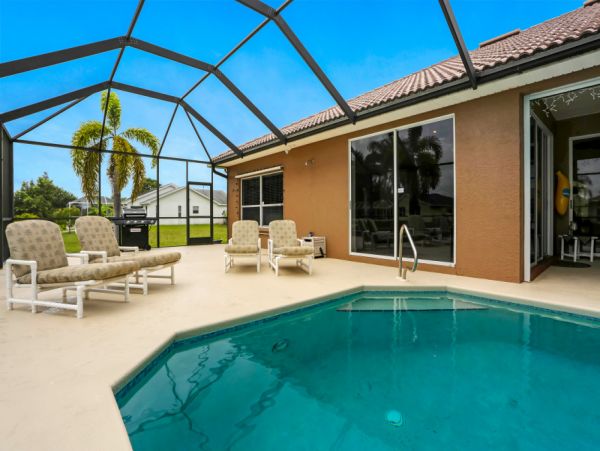 Cape Coral Home 1024352