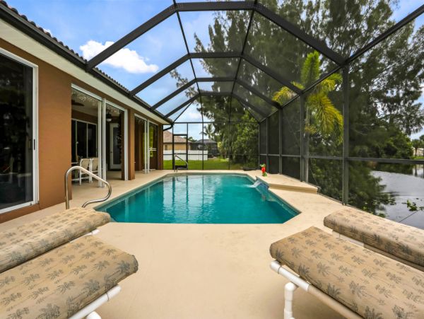 Cape Coral Home 1024352