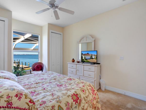 Cape Coral Home 1024353