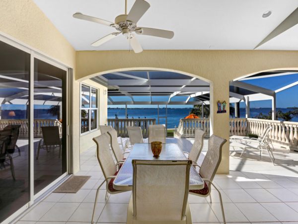 Cape Coral Home 1024353