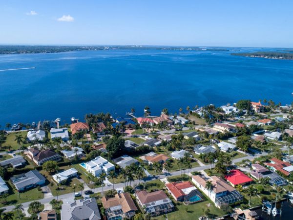Cape Coral Home 1024353